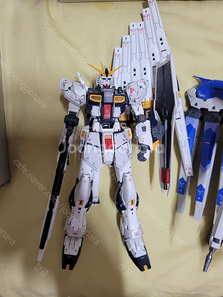 RG 아무로 기체 3종 조립 제품 + 옵션파츠 일괄로 ...--1