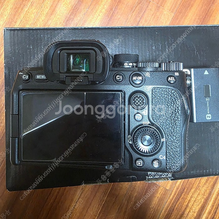 소니 A7M4 판매합니다.--4