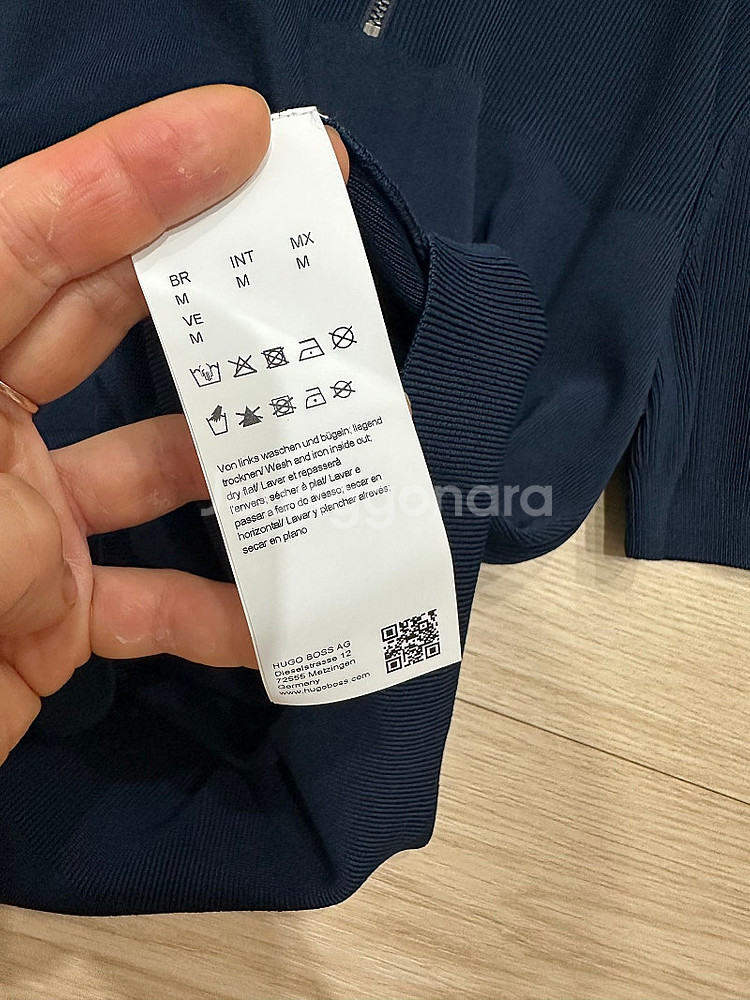 HUGO BOSS 남성 스웨터 지퍼 티셔츠--6