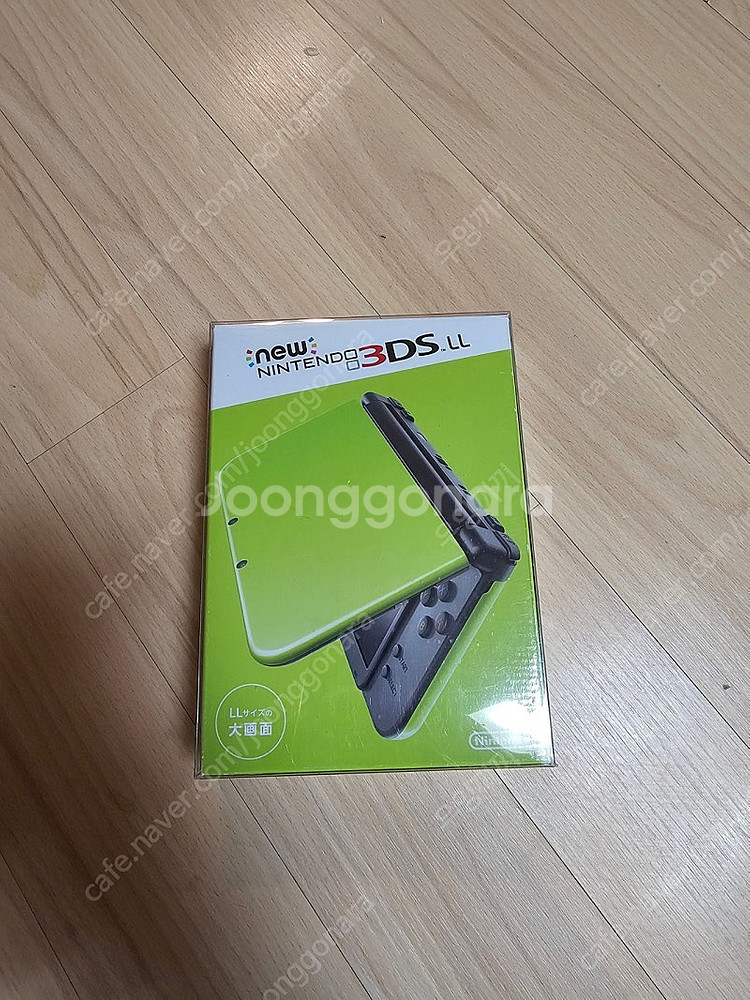 닌텐도 3DS LL 라임색상--0