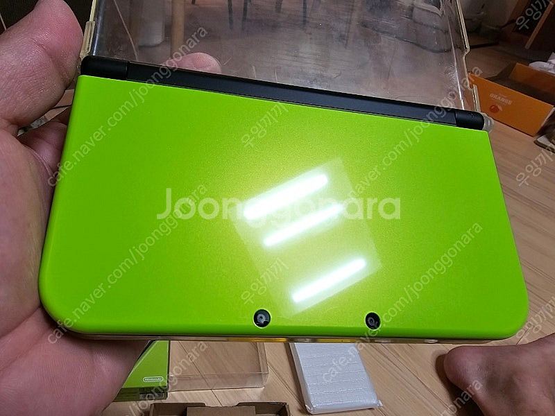 닌텐도 3DS LL 라임색상--3