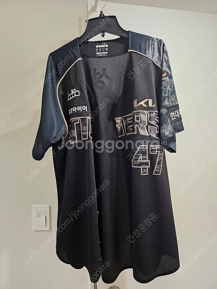 기아타이거즈 유니폼 팝니다--0