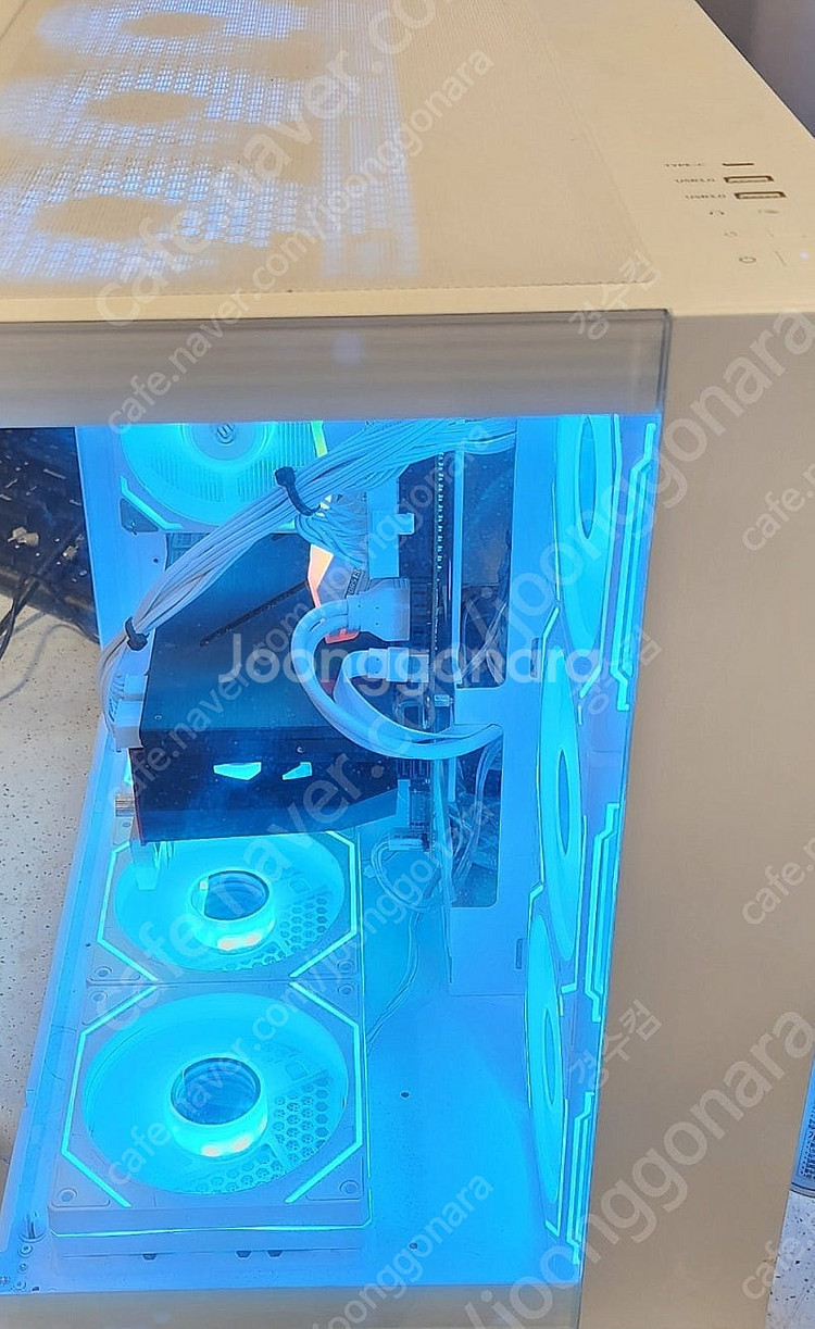 고사양 게이밍 컴팝니다 라이젠7500F DDR5 32G...--3