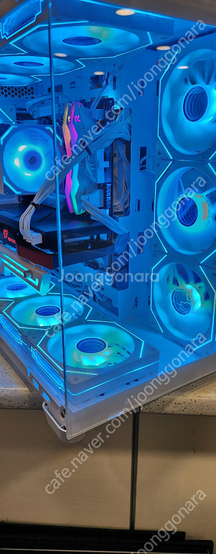 고사양 게이밍 컴팝니다 라이젠7500F DDR5 32G...--4