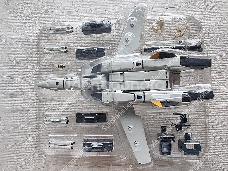 가격인하 야마토 로이포커기 입니다. 마크로스 VF-1S...--4