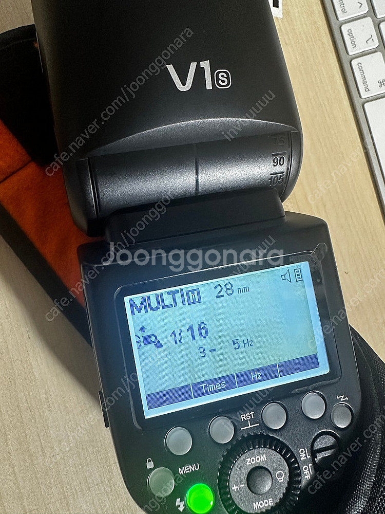 고독스 v1 소니용 판매합니다 (godox v1)--1