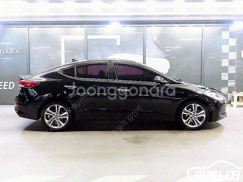 중고 아반떼 AD 1.6 GDI 프리미엄 2017 년식...--3