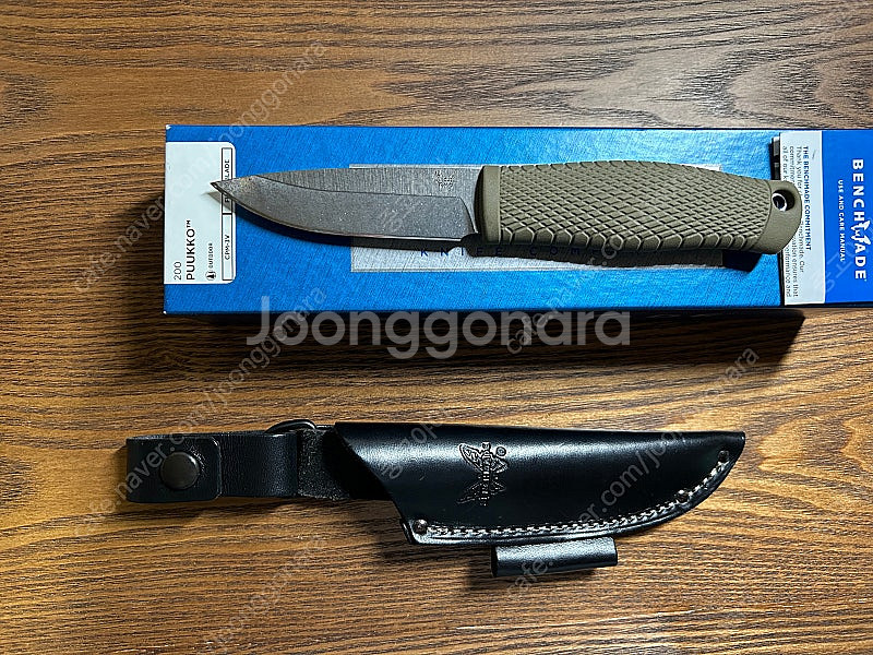 캠핑나이프 벤치메이드 200푸코 판매합니다.--0