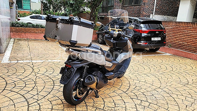 깔끔하게 관리한 C 400 GT 판매합니다.(2019년...--4