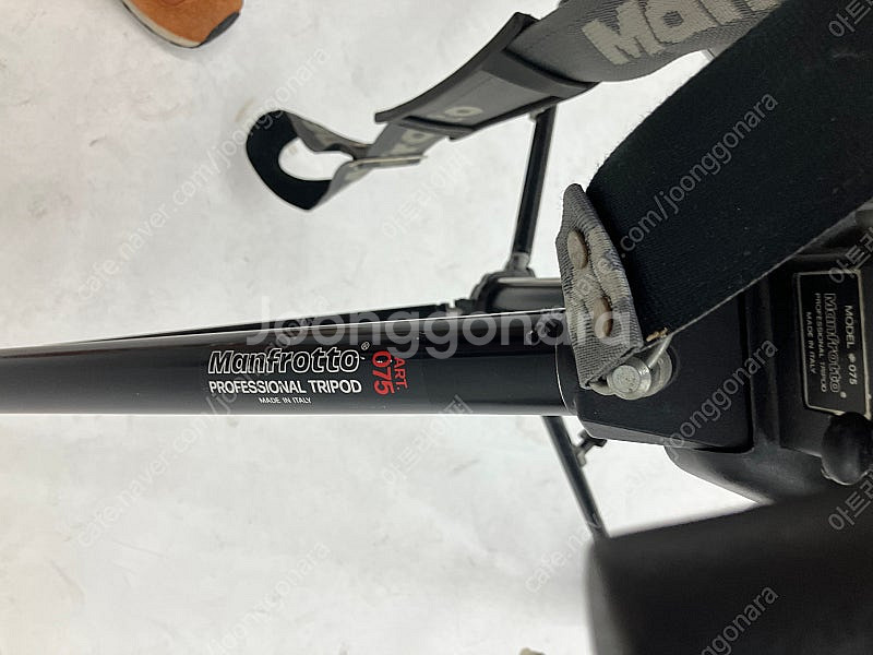 맨프로토 Manfrotto 중 대형 삼각대 075B 모...--3