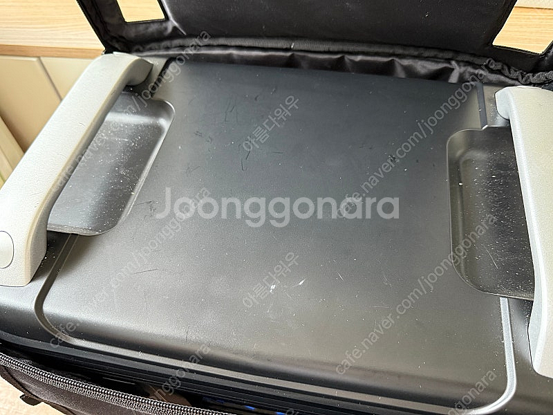 인디언즈 2000w 파워뱅크 팝니다--3