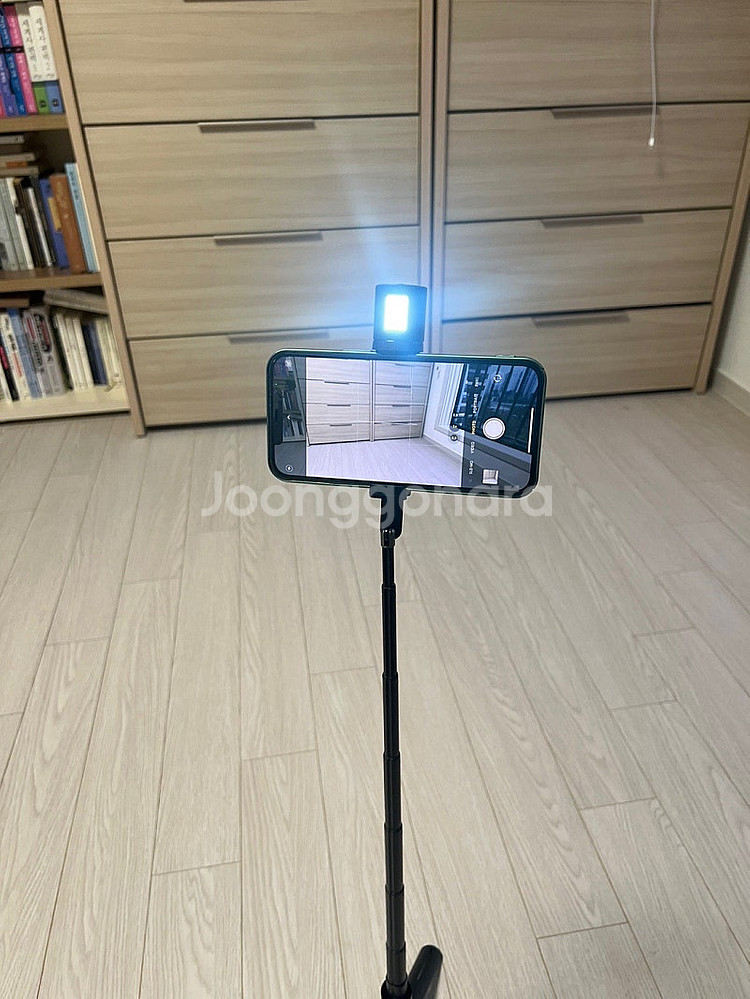 ESR LED 조명 블루투스 삼각대 셀카봉--1