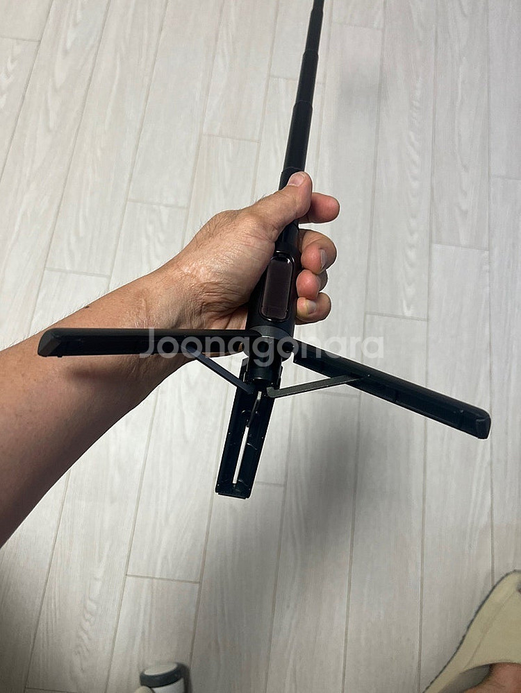 ESR LED 조명 블루투스 삼각대 셀카봉--5