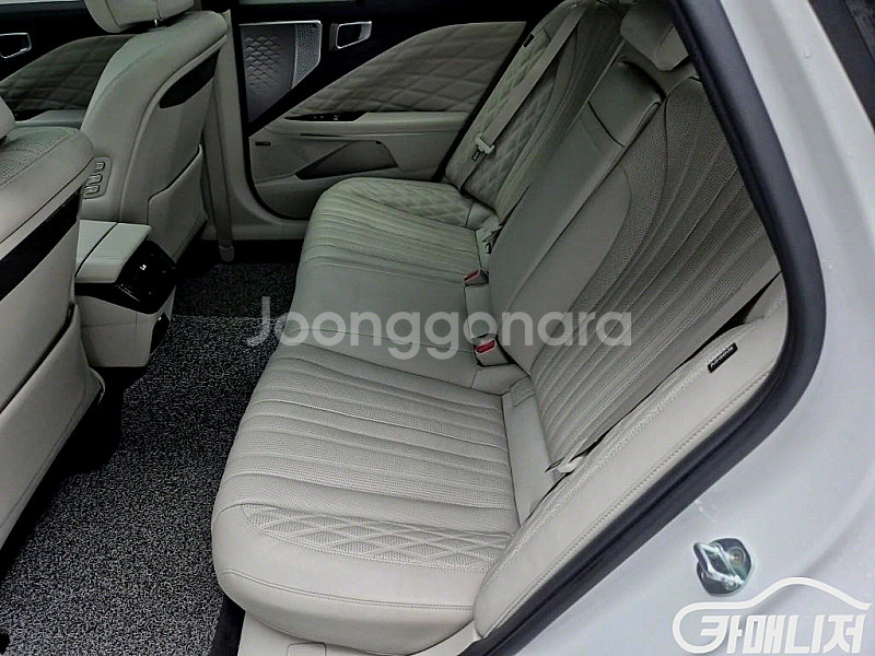 [기아]K8 3.5 4WD 플래티넘 (5인승) 2022...--4