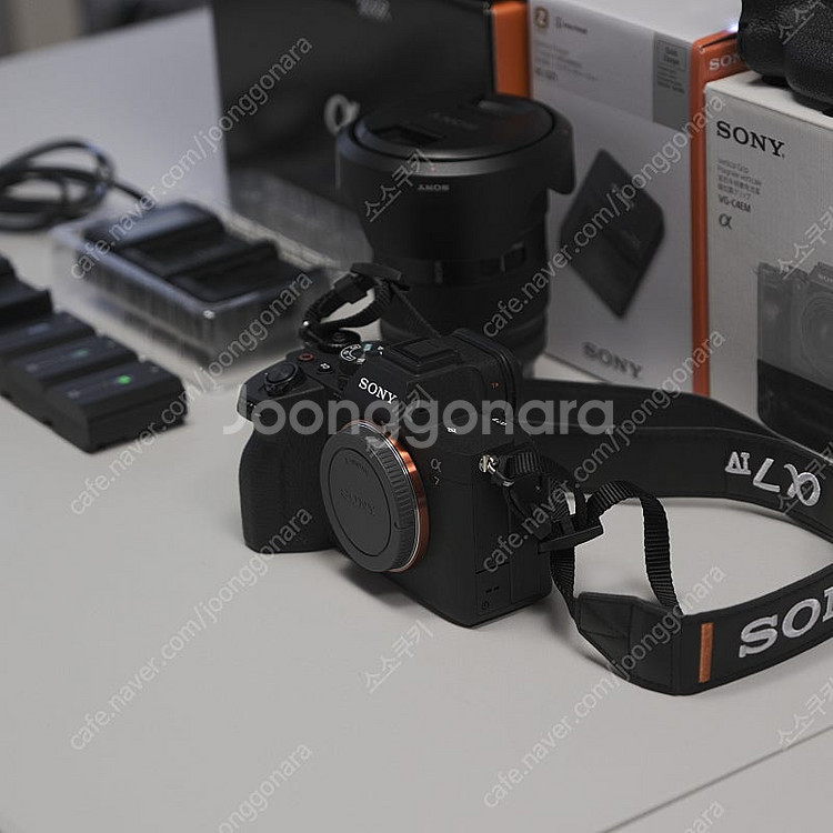소니 a7m4 + 2470gm2 + 세로그립 + 배터리...--0