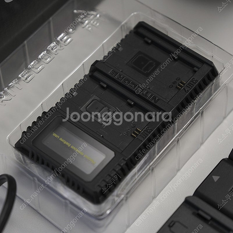 소니 a7m4 + 2470gm2 + 세로그립 + 배터리...--5