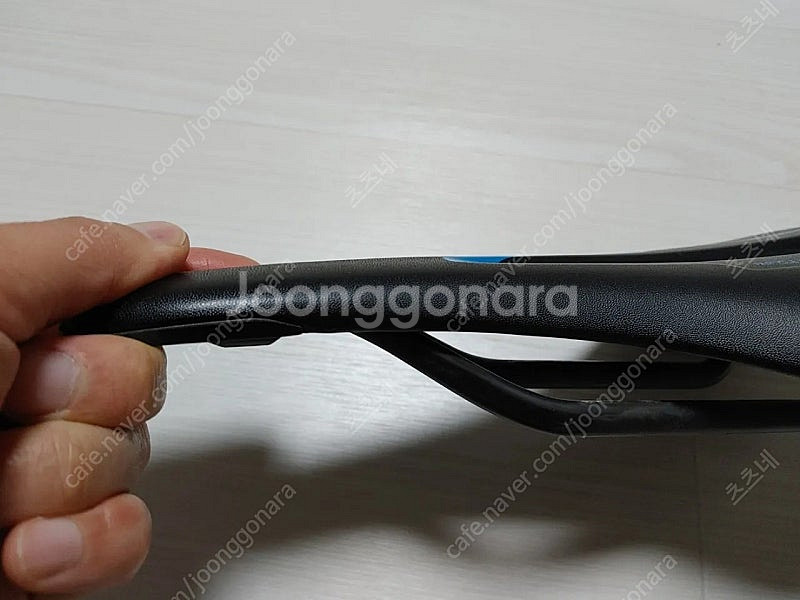 **카본레일] 초경량 자이언트 컨텍트 SLR 카본 안장...--7