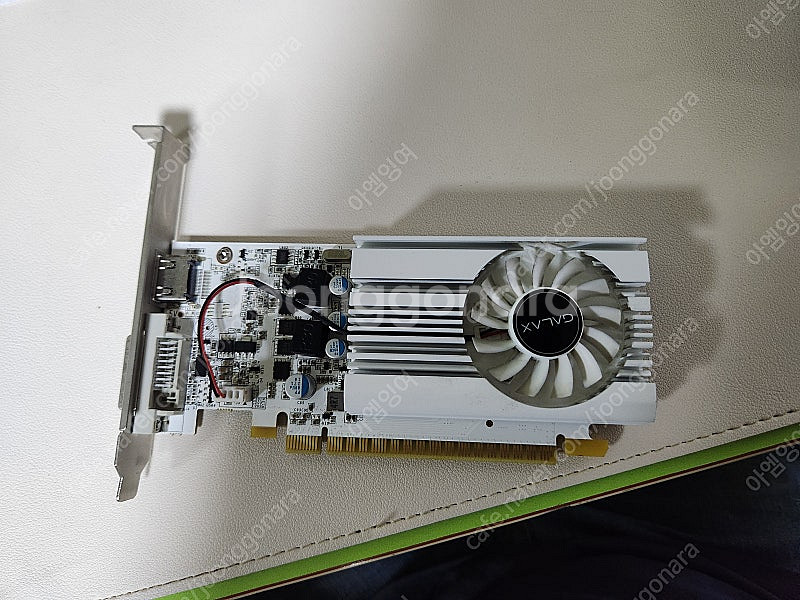 GALAX GT 1030 EX White 2GB 그래픽...--0