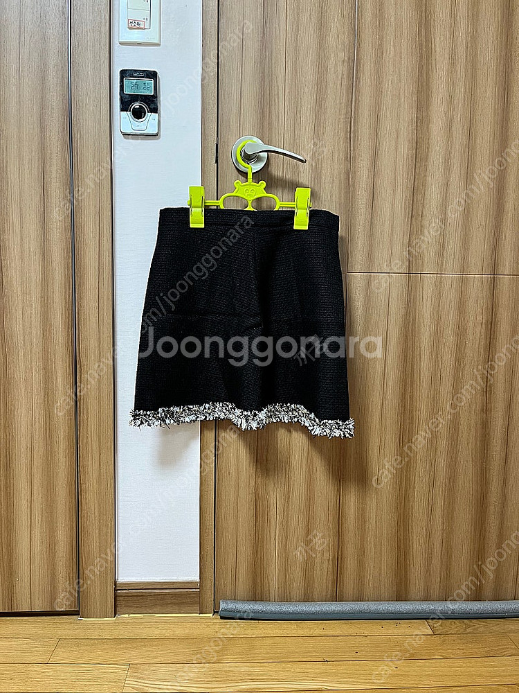 블랙 트위드자켓 투피스 숏패딩 후리스 여러가지 의류 판...--2