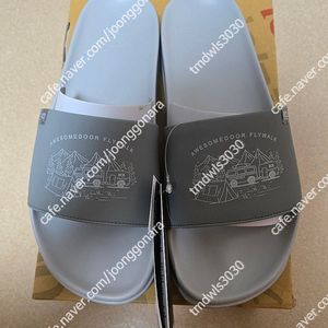 (새상품) K2 슬리퍼 280사이즈 택포 3만원 판매합니다..