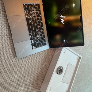 맥북 에어 M2 15 / 16GB 512GB