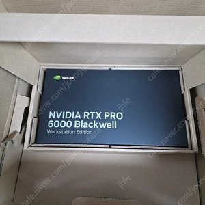 RTX PRO 6000 Blackwell 워크스테이션 에디션 미개봉 새상품 팝니다.