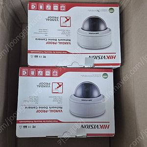 CCTV돔 카메라 HIKVISION DS-2CD733F-E 실내 가변렌즈 SD IP카메라 새거 팔아요