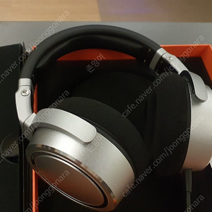 Neumann NDH20 노이만 밀폐형 모니터링 헤드폰