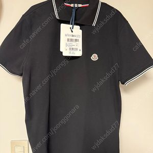 [L] 몽클레어 로고 폴로 셔츠 블랙 - 23SS