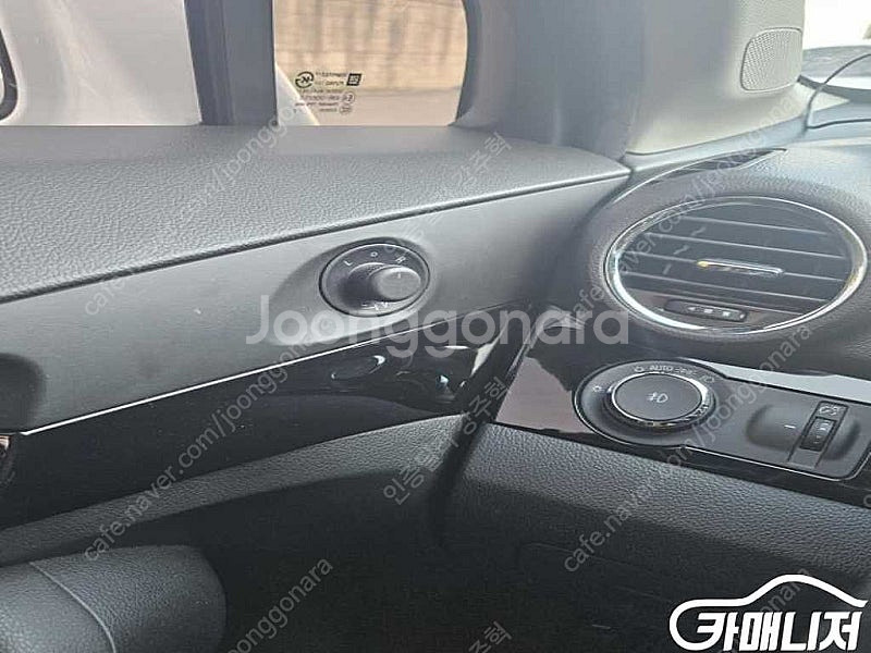 [쉐보레]올란도 2.0 디젤 LTZ 프리미엄 (5인승) 중고차중고차매입전액할부감사합니다--9