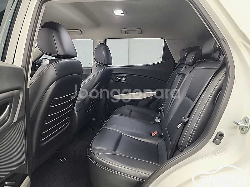 KG모빌리티(쌍용) 티볼리 디젤 2WD 1.6 VX 중...--3
