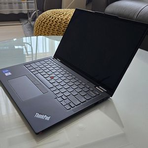 [개봉신품] 씽크패드 X13 G5 2 in 1 최신형 프리미엄 노트북 판매합니다.