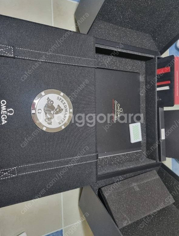 오메가 문워치--3