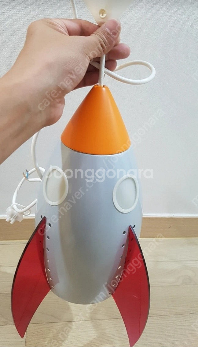 필립스 키즈플레이스 로켓 모양 펜던트 조명--3