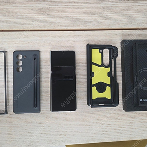 폴드5 512GB S급