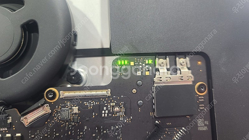 iMac 27인치 2019년 (파손 부품용) 15만원--4