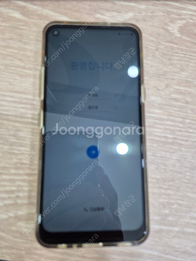 LG Q6 액정 s급 공기계 4만원에 팝니다.--0