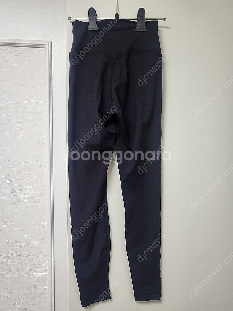 뮬라웨어(MULAWEAR) 요가복 하의 판매 합니다 (...--0