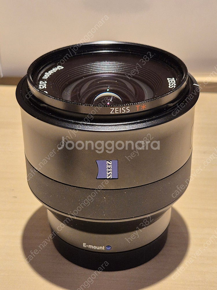소니 칼자이스 바티스 25mm--2