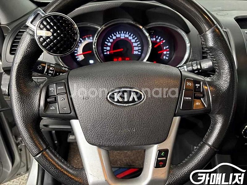 기아 쏘렌토 R 디젤 2WD 2.2 TLX 중고 쏘렌토...--4