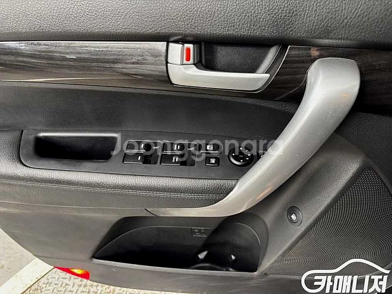 기아 쏘렌토 R 디젤 2WD 2.2 TLX 중고 쏘렌토...--6