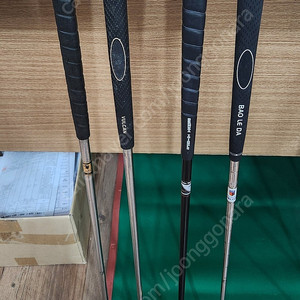 퍼터 4점 앤틱으로 멋지게 부르지만 오래된 것들...