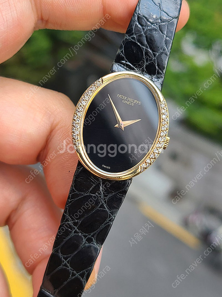 [정품] 파텍필립 골든 엘립스 블랙 오닉스 다이아몬드 여성용 미사용 소장품 (Patek Philippe Golden...--2