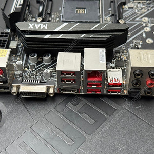 msi X470 Gaming Plus Max 메인보드 박스있음