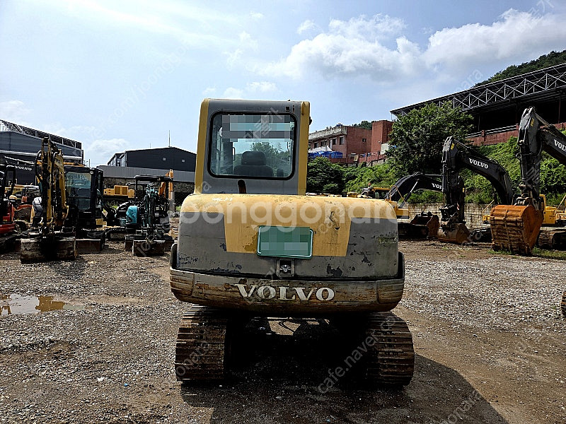 볼보 중고 02급 굴삭기 EC55 2004년 3종 바가...--1