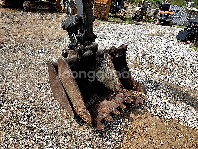 볼보 중고 02급 굴삭기 EC55 2004년 3종 바가...--5