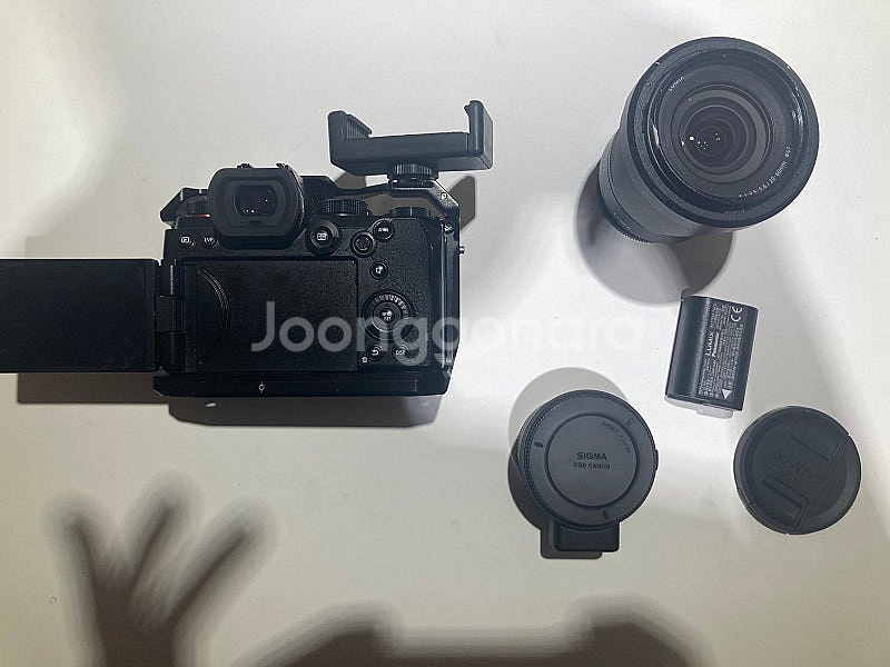 파나소닉 s5, 20-60렌즈, 시그마 mc-21 팝니...--1
