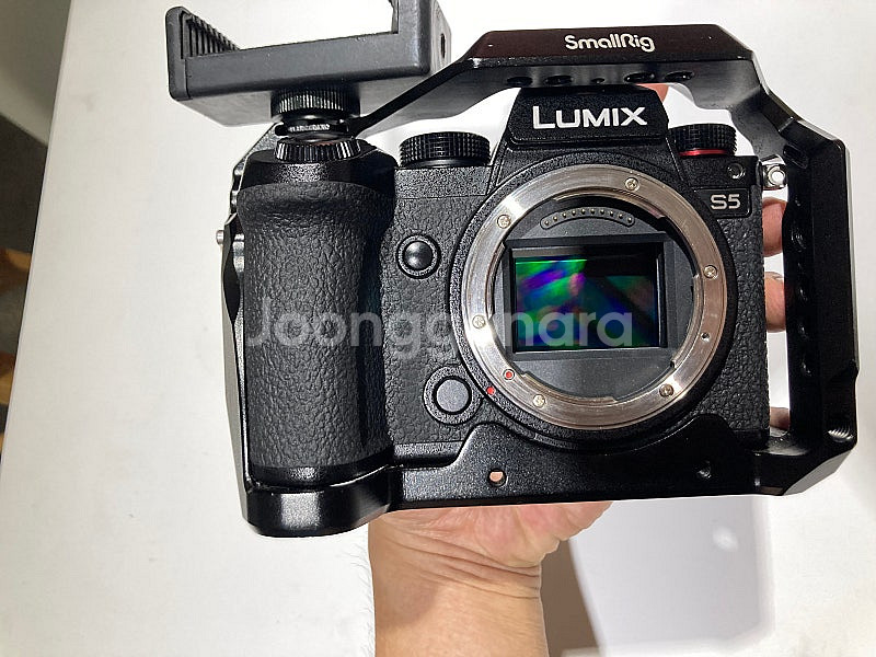 파나소닉 s5, 20-60렌즈, 시그마 mc-21 팝니...--3