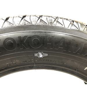 중고타이어 요코하마 어비드어센드GT 235/60R18 쏘렌토MQ4 카니발KA4