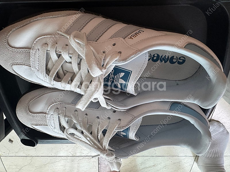 아디다스 삼바 OG 코어 화이트 할로우 블루 (네고가능)--1